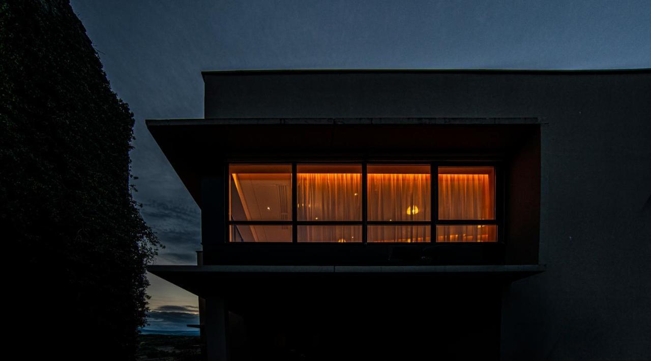 Hotel & Restaurant Origines Par Adrien Descouls - Teritoria Le Broc  Buitenkant foto