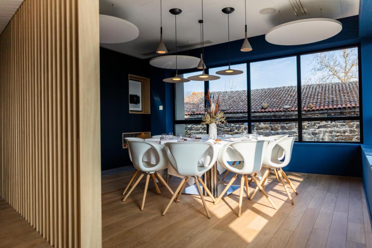 Hotel & Restaurant Origines Par Adrien Descouls - Teritoria Le Broc  Buitenkant foto