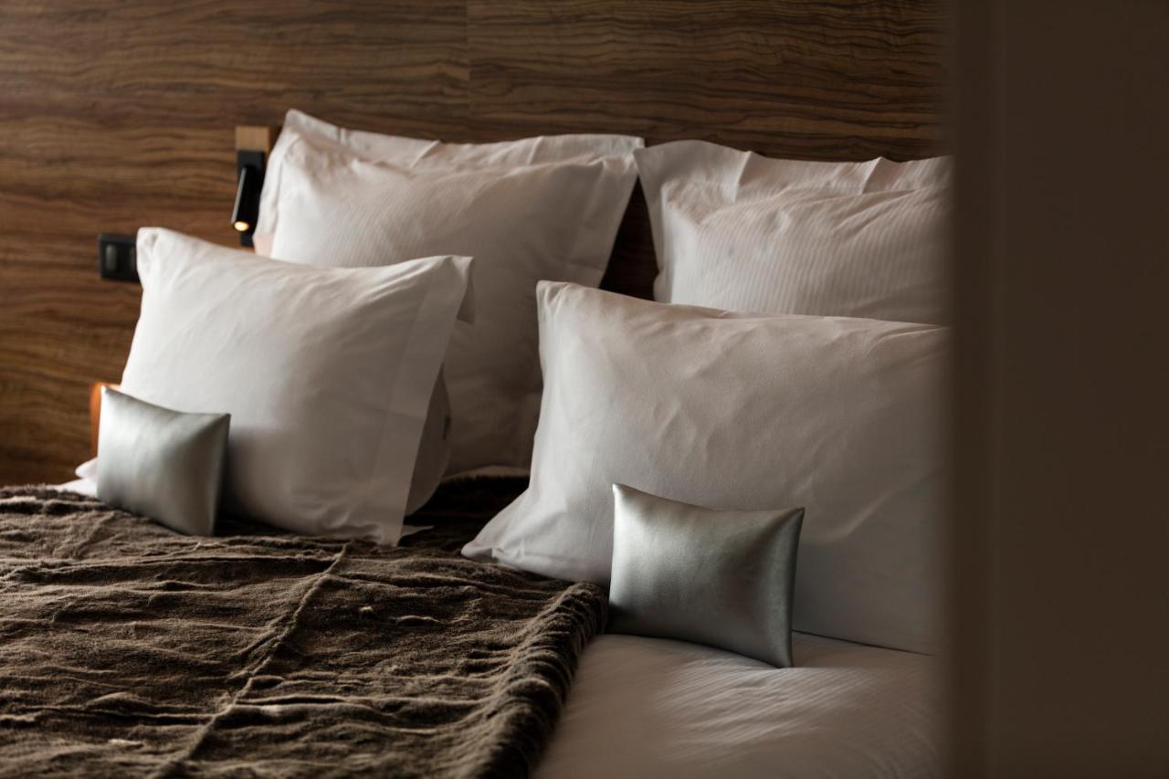 Hotel & Restaurant Origines Par Adrien Descouls - Teritoria Le Broc  Buitenkant foto