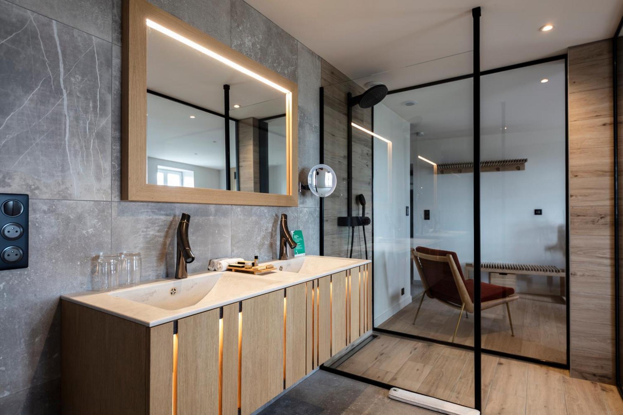 Hotel & Restaurant Origines Par Adrien Descouls - Teritoria Le Broc  Kamer foto
